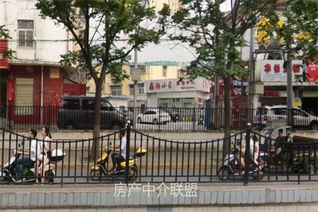 十三小七中解放路泰和苑精装拎包入住步梯4楼证齐可按揭